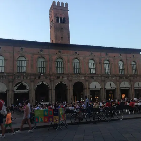 Piccolo Monolocale A Due Passi Da Piazza Maggiore * 볼로냐
