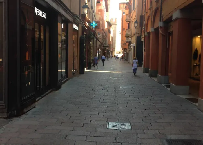 아파트 Piccolo Monolocale A Due Passi Da Piazza Maggiore *