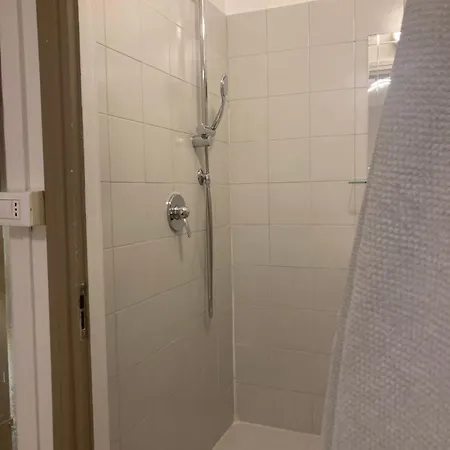 Piccolo Monolocale A Due Passi Da Piazza Maggiore Bolonha